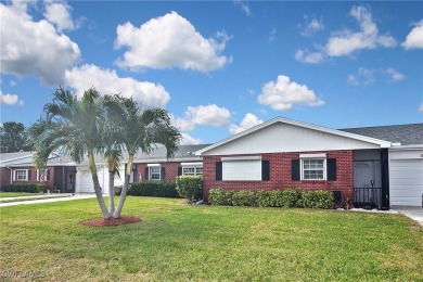 ***SELLER WILL REPAINT CORAL ACCENT WALL AT BUYER'S REQUEST*** on Myerlee Country Club in Florida - for sale on GolfHomes.com, golf home, golf lot