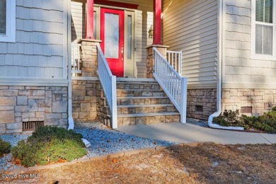 You'll love coming home to this well built, well maintained on Harbour Point Golf Club in North Carolina - for sale on GolfHomes.com, golf home, golf lot