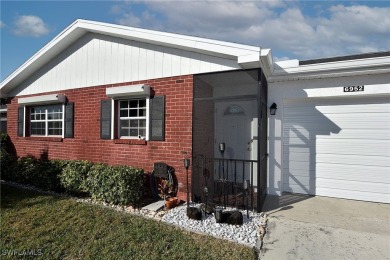***SELLER WILL REPAINT CORAL ACCENT WALL AT BUYER'S REQUEST*** on Myerlee Country Club in Florida - for sale on GolfHomes.com, golf home, golf lot