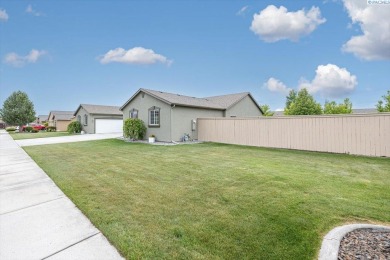MLS# 284174 Welcome to 2953 Crosswater Loop, an exceptional on Horn Rapids Golf Club in Washington - for sale on GolfHomes.com, golf home, golf lot