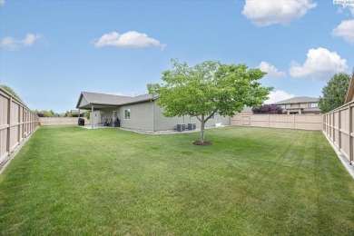 MLS# 284174 Welcome to 2953 Crosswater Loop, an exceptional on Horn Rapids Golf Club in Washington - for sale on GolfHomes.com, golf home, golf lot