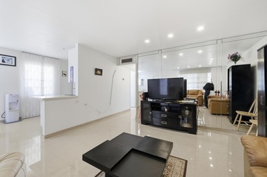 Welcome to 321 Piedmont G, a second-floor 2-bedroom, 2-bathroom on Kings Point Golf -Flanders Way in Florida - for sale on GolfHomes.com, golf home, golf lot