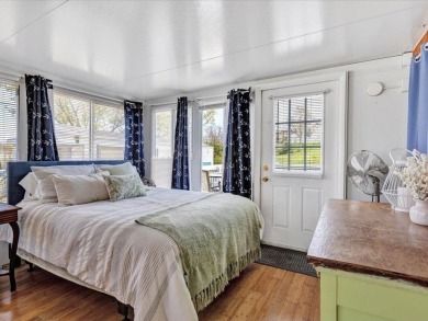 Welcome to this very cute and stylish 1-bedroom seasonal cottage on Apple Island Golf Course At Apple Island Resort in Vermont - for sale on GolfHomes.com, golf home, golf lot