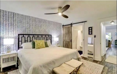Location, location, location! Fully renovated 2BR/2BA end-unit on Shipyard Golf Club in South Carolina - for sale on GolfHomes.com, golf home, golf lot