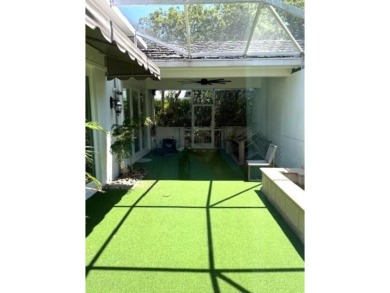 FULLY TRANSFERABLE GOLF MEMBERSHIP AVAILABLE FOR PREMIUM ($400K) on Woodfield Country Club in Florida - for sale on GolfHomes.com, golf home, golf lot