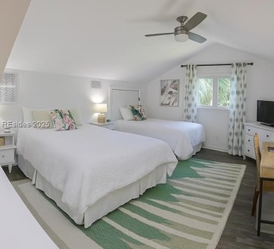 Location, location, location! Fully renovated 2BR/2BA end-unit on Shipyard Golf Club in South Carolina - for sale on GolfHomes.com, golf home, golf lot