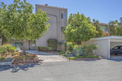 Sierra model located in prestigious gate 10, on second floor on Leisure Village Par 3 Golf Course in California - for sale on GolfHomes.com, golf home, golf lot