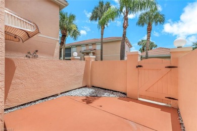 Gorgeous golf course views, first floor AND a garage!!!!! 
This on Quail Run Golf Club In Naples in Florida - for sale on GolfHomes.com, golf home, golf lot