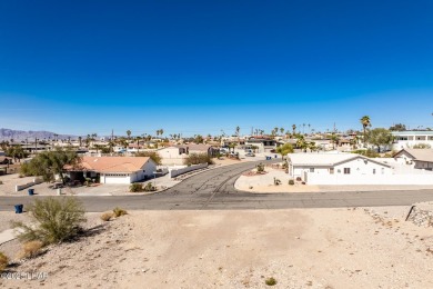Wow!!! HUGE residential lot and walking distance to the London on London Bridge Golf Course in Arizona - for sale on GolfHomes.com, golf home, golf lot