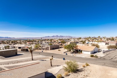 Wow!!! HUGE residential lot and walking distance to the London on London Bridge Golf Course in Arizona - for sale on GolfHomes.com, golf home, golf lot