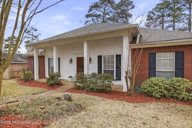 Charming 3BR/2BA home offering 2,022 sq ft on a quiet cul-de-sac on Castlewoods Golf Club in Mississippi - for sale on GolfHomes.com, golf home, golf lot