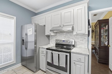 Charming 3BR/2BA home offering 2,022 sq ft on a quiet cul-de-sac on Castlewoods Golf Club in Mississippi - for sale on GolfHomes.com, golf home, golf lot