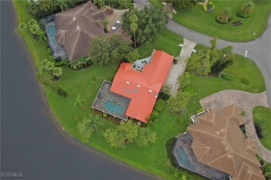 Discover this exceptional 3-bedroom, 2.5-bath home on an on Fiddlesticks Country Club in Florida - for sale on GolfHomes.com, golf home, golf lot