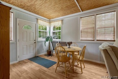 Back on the market, this charming 3 bedroom 1 bath 1999 camper on River Ridge Golf Club in Virginia - for sale on GolfHomes.com, golf home, golf lot