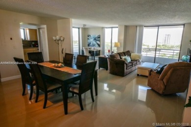 Amazing unit of 2 bedrooms + 2 bathrooms with an espectacular on Turnberry Isle Resort and Club in Florida - for sale on GolfHomes.com, golf home, golf lot