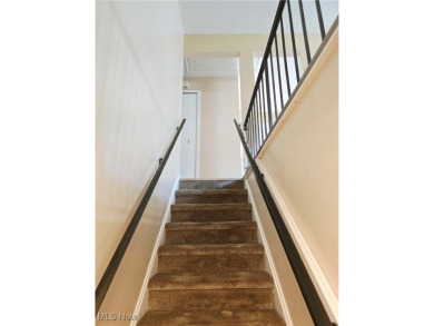 Welcome to this beautifully renovated 2-bedroom, 1.5-bath on Ridgewood Golf Course in Ohio - for sale on GolfHomes.com, golf home, golf lot