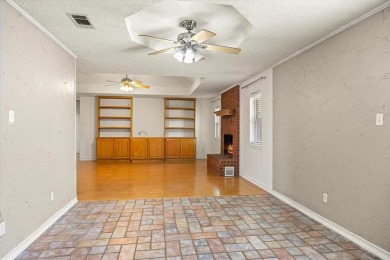 Enjoy the charm of classic brick design with this 3-bedroom on Legends Country Club in Texas - for sale on GolfHomes.com, golf home, golf lot