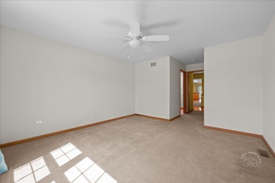 Move-in ready and a quick closing is possible for this spotless on The Links at Carillon in Illinois - for sale on GolfHomes.com, golf home, golf lot