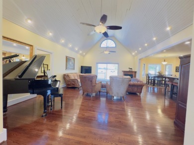 Gorgeous custom-built 4-bedroom, 5-bathroom home on 7 acres for on Coopers Hawk in Arkansas - for sale on GolfHomes.com, golf home, golf lot