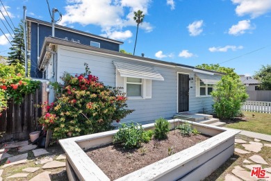 Delightful Venice duplex in a quiet and convenient East of on Penmar Golf Course in California - for sale on GolfHomes.com, golf home, golf lot