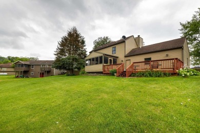 Nicely kept and absolutely charming 3 bed, 2 bath Galena on Eagle Ridge Inn and Resort in Illinois - for sale on GolfHomes.com, golf home, golf lot