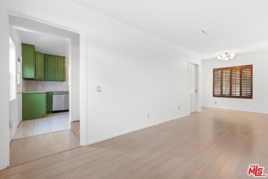 Delightful Venice duplex in a quiet and convenient East of on Penmar Golf Course in California - for sale on GolfHomes.com, golf home, golf lot
