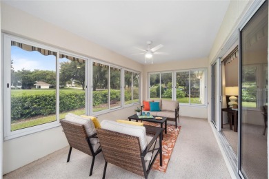 Amazing price drop for this beautiful view! Are you ready for a on Oakleigh Executive Golf Course in Florida - for sale on GolfHomes.com, golf home, golf lot