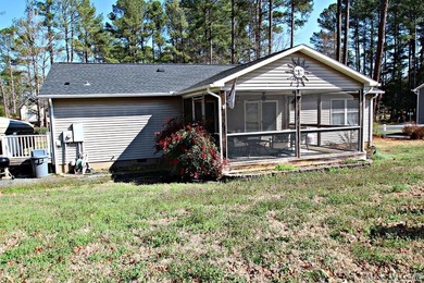 Affordable home in the desirable neighborhood of Tanglewood on Tanglewood Shores Golf Club in Virginia - for sale on GolfHomes.com, golf home, golf lot