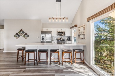 Neighboring Margaritaville Lake Resort, this property delivers on The Oaks Golf Course in Missouri - for sale on GolfHomes.com, golf home, golf lot