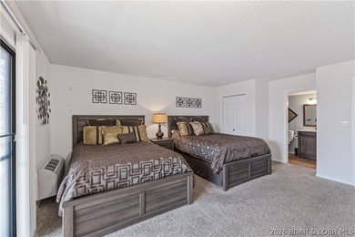 Neighboring Margaritaville Lake Resort, this property delivers on The Oaks Golf Course in Missouri - for sale on GolfHomes.com, golf home, golf lot