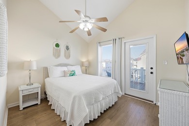 Rare opportunity to own a spacious 5-bedroom, 3bath elevated on Prestwick Country Club in South Carolina - for sale on GolfHomes.com, golf home, golf lot