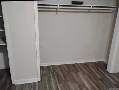 Charming 3-bedroom, 2-bath ranch-style home in the heart of on Cherokee Village North Course in Arkansas - for sale on GolfHomes.com, golf home, golf lot