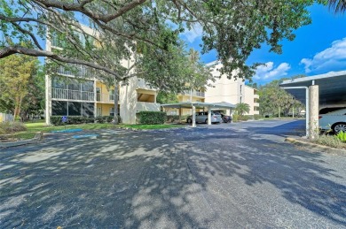 Nicely updated second floor home with a gorgeous view on Pinebrook/Ironwood Golf Course in Florida - for sale on GolfHomes.com, golf home, golf lot