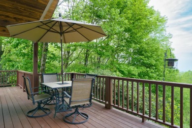 Personal retreat awaits you in meticulously renovated 2BR, 2BA on Skyland Lakes Golf Course in Virginia - for sale on GolfHomes.com, golf home, golf lot