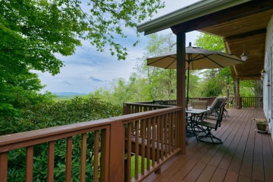 Personal retreat awaits you in meticulously renovated 2BR, 2BA on Skyland Lakes Golf Course in Virginia - for sale on GolfHomes.com, golf home, golf lot