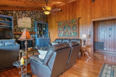 Personal retreat awaits you in meticulously renovated 2BR, 2BA on Skyland Lakes Golf Course in Virginia - for sale on GolfHomes.com, golf home, golf lot