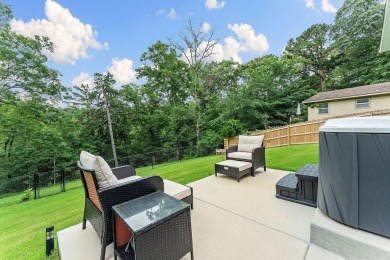 Nestled in the desirable Avondale Subdivision of Bella Vista on Bella Vista Country Club and Golf Course in Arkansas - for sale on GolfHomes.com, golf home, golf lot