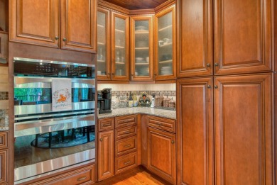 Personal retreat awaits you in meticulously renovated 2BR, 2BA on Skyland Lakes Golf Course in Virginia - for sale on GolfHomes.com, golf home, golf lot