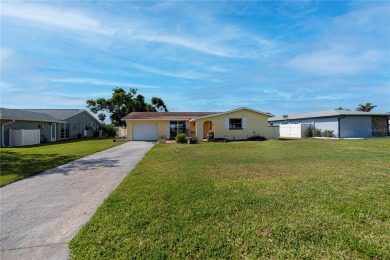 Spacious family home on quiet residential dead-end street.  No on Rotonda Golf and Country Club The Hills Course in Florida - for sale on GolfHomes.com, golf home, golf lot