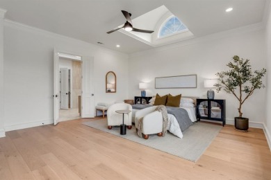 Elegant 4 bedroom, 4.5 bath home overlooking the 16th fairway of on Stonebriar Golf Course in Texas - for sale on GolfHomes.com, golf home, golf lot