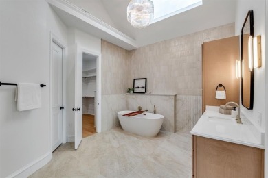 Elegant 4 bedroom, 4.5 bath home overlooking the 16th fairway of on Stonebriar Golf Course in Texas - for sale on GolfHomes.com, golf home, golf lot