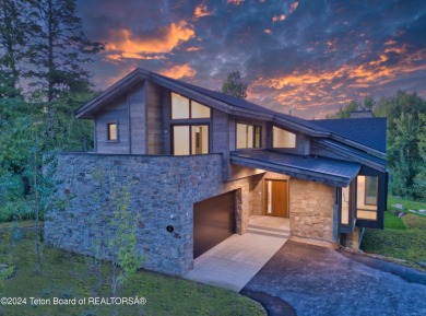 LUXURIOUS MOUNTAIN RETREAT IN THE TETON SPRINGS GOLF COMMUNITY on Teton Springs Resort and Club in Idaho - for sale on GolfHomes.com, golf home, golf lot