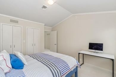FRESH AND SLEEK CONDOMINIUM combining clean lines with practical on Elks Lodge 590 in Iowa - for sale on GolfHomes.com, golf home, golf lot