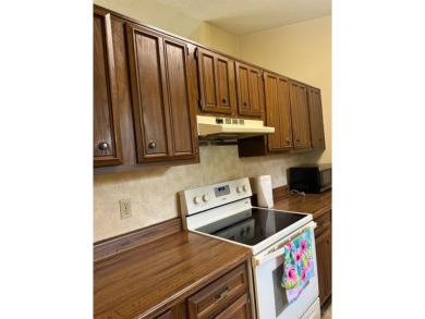 Dont miss this one! Ranch style condo in a park like setting on on Golf Center at Kings Island  in Ohio - for sale on GolfHomes.com, golf home, golf lot