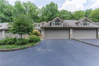 Renovated 2 Bedroom, 2.5 Bath Condo in a Sought-After Location! on Mill Creek Park Golf Course in Ohio - for sale on GolfHomes.com, golf home, golf lot