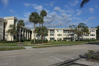 Boasting over 1,000 sq. ft. of thoughtfully designed living on Seven Lakes Golf and Tennis Community in Florida - for sale on GolfHomes.com, golf home, golf lot