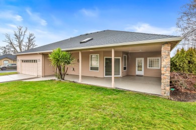 Your dream home by the golf course awaits! This stunning on Eagle Point Golf Course in Oregon - for sale on GolfHomes.com, golf home, golf lot