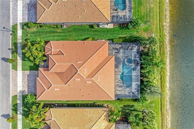 HIGHLY UPGRADED & FURNISHED Pinnacle Model in IslandWalk! on Sarasota National Golf Club in Florida - for sale on GolfHomes.com, golf home, golf lot