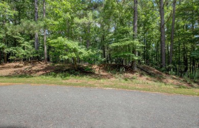 Beautiful Lot on the East End of Hot Springs Village! This lot on Granada Golf Course in Arkansas - for sale on GolfHomes.com, golf home, golf lot