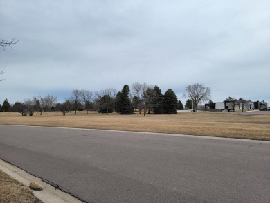 Have Your Been ''Putting Around'' With The Idea of Golf Course on Moccasin Creek Country Club in South Dakota - for sale on GolfHomes.com, golf home, golf lot